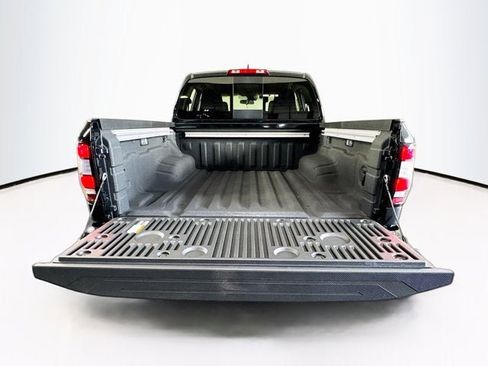 New 2025 Nissan Frontier SV w/ SV Convenience Package image 26