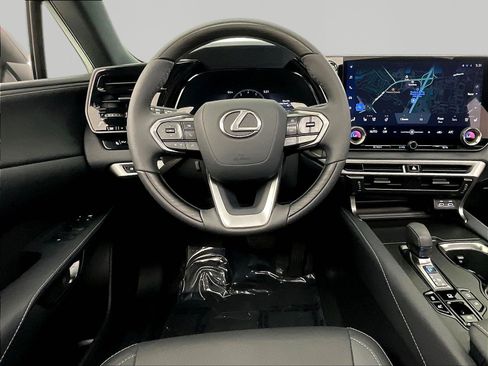 Used 2025 Lexus RX 350 F Sport AWD/4WD image 8