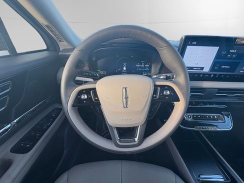 Certified 2024 Lincoln Corsair Grand Touring image 12