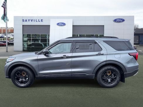 Used 2026 Ford Explorer Tremor w/ Tremor Ultimate Package AWD/4WD image 2