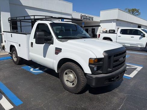 Used 2008 Ford F350 XL image 2
