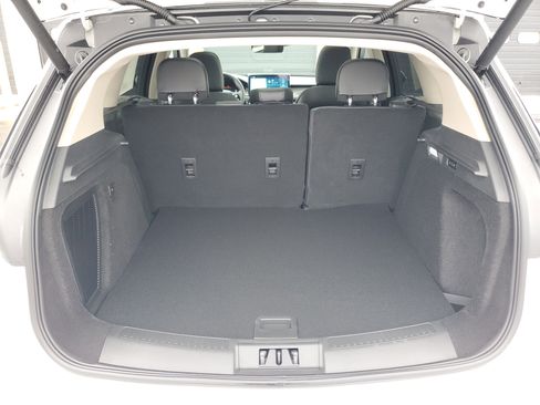 New 2026 Lincoln Corsair Premiere image 29