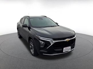 Used 2025 Chevrolet Trax LT video 2