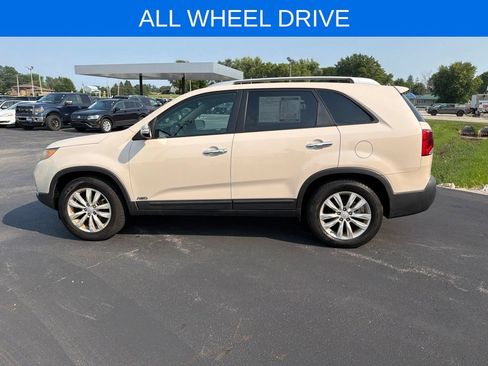 Used 2011 Kia Sorento EX w/ Premium Pkg AWD/4WD image 7