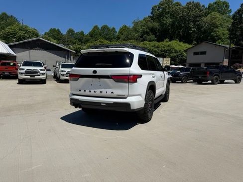 Used 2026 Toyota Sequoia TRD Pro AWD/4WD image 5