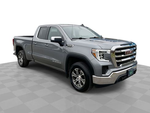 Used 2022 GMC Sierra 1500 SLE image 1