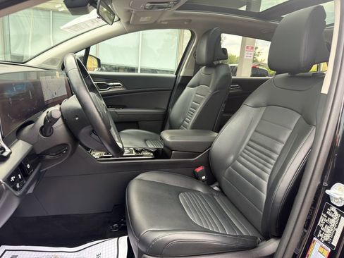 Used 2023 Kia Sportage SX FWD image 18