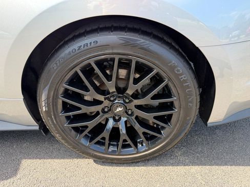 Used 2020 Ford Mustang GT RWD image 11