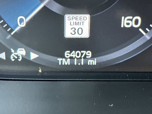 Used 2020 Volvo XC90 T6 Momentum image 27