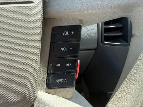 Used 2008 Ford Edge SE FWD image 21