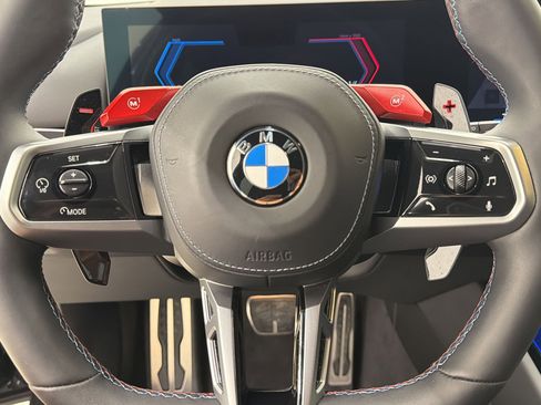 Certified 2025 BMW M5 Touring AWD/4WD image 16