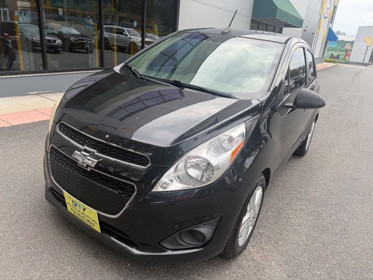 Used 2014 Chevrolet Spark LT FWD image 2