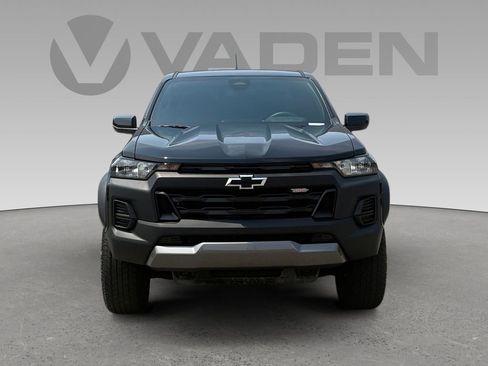 Used 2026 Chevrolet Colorado Trail Boss AWD/4WD image 25