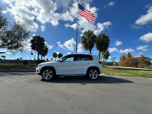 Used 2016 Volkswagen Tiguan R-Line image 39