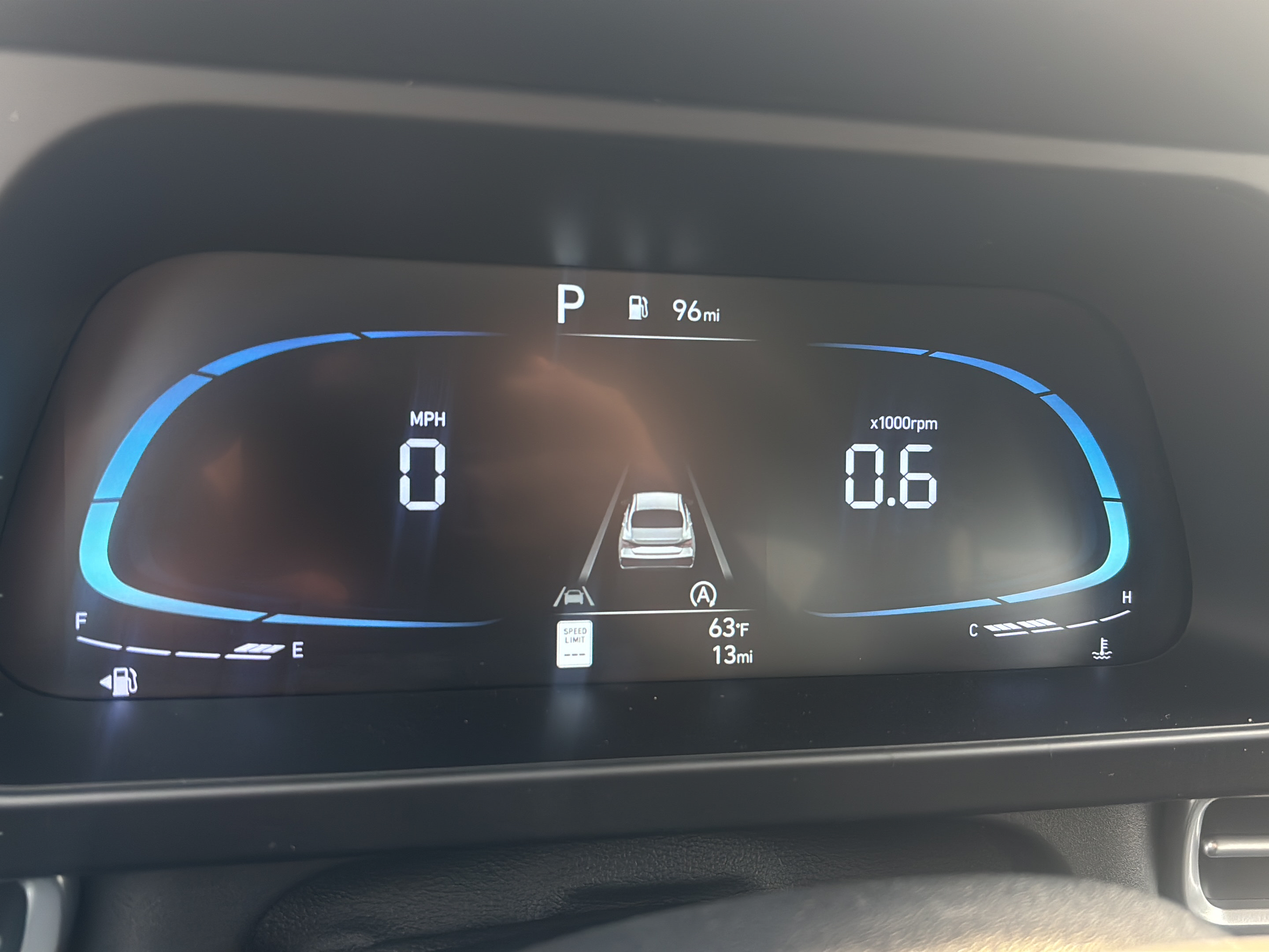 Certified 2026 Hyundai Elantra SE FWD image 13