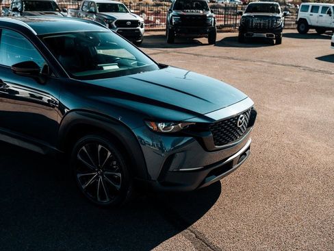 Used 2024 MAZDA CX-50 AWD 2.5 S w/ Premium Plus Pkg image 9