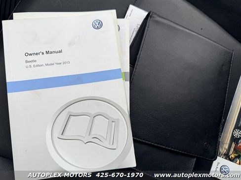 Used 2013 Volkswagen Beetle TDI image 21