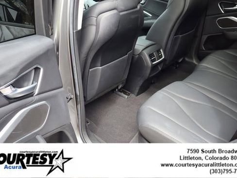 Used 2024 Acura RDX SH-AWD image 27