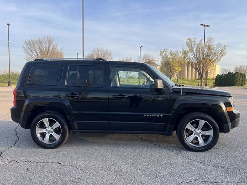 Used 2017 Jeep Patriot High Altitude image 6