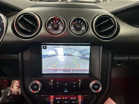 Used 2017 Ford Mustang GT Premium w/ GT Performance Package RWD image 29