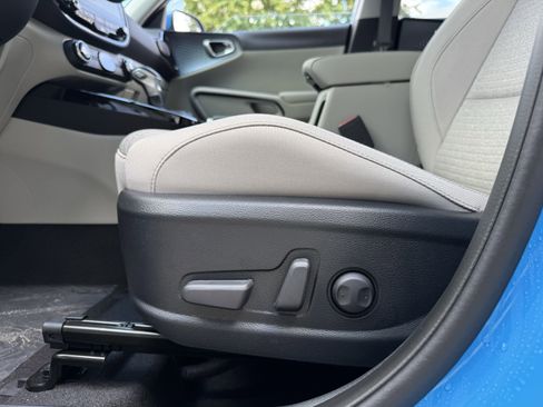New 2025 Kia Soul EX image 24