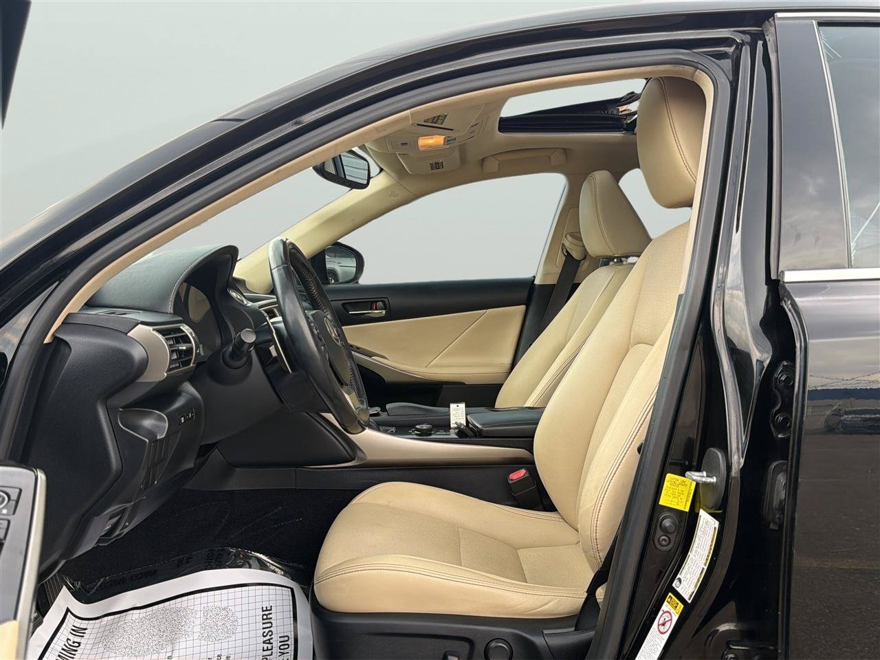 Used 2014 Lexus IS 250 AWD w/ Navigation Package image 11