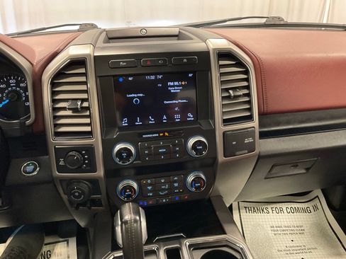 Used 2019 Ford F150 Platinum w/ Equipment Group 701A Luxury AWD/4WD image 24