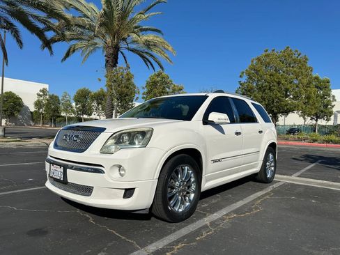 Used 2011 GMC Acadia Denali AWD/4WD image 1