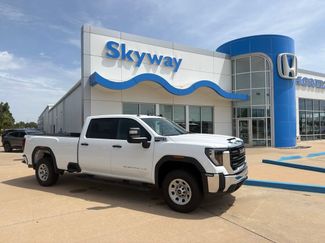 Used 2026 GMC Sierra 2500 Pro w/ Max Trailering Package AWD/4WD video 1