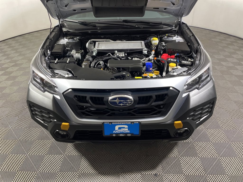 Used 2025 Subaru Outback Wilderness AWD/4WD image 25