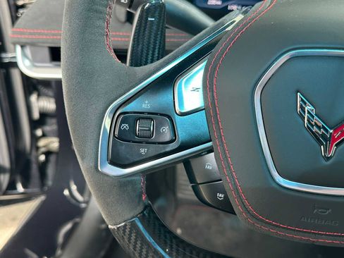 Used 2023 Chevrolet Corvette Z06 w/ Z07 Performance Package image 33