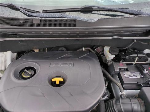 Used 2018 Kia Soul + FWD image 21