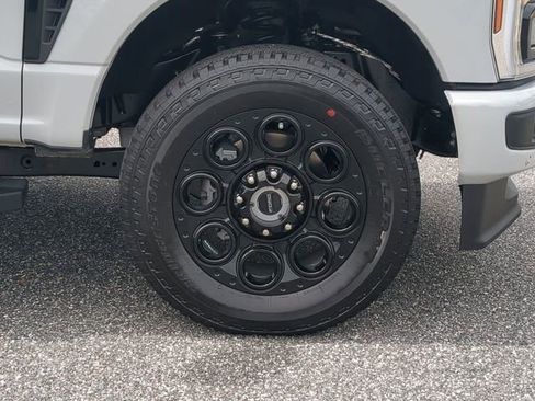 New 2026 Ford F350 Lariat w/ Black Appearance Package image 29