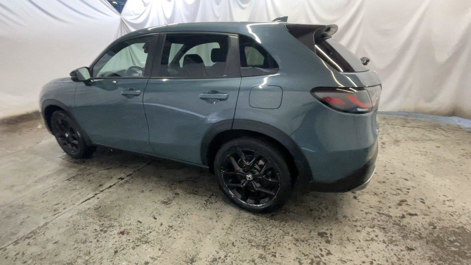Certified 2024 Honda HR-V Sport image 11