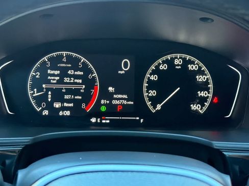 Used 2025 Honda Civic Sport image 23