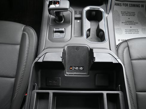 Used 2025 GMC Sierra 1500 Denali w/ Denali Reserve Package image 21