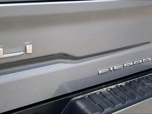 Used 2023 GMC Sierra 1500 Denali w/ Denali Reserve Package AWD/4WD image 10