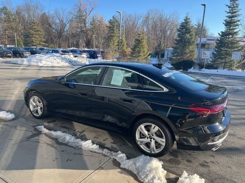 Used 2025 Audi A5 2.0T Premium w/ Convenience Package image 43