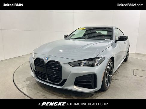 Used 2025 BMW M440i Coupe image 1