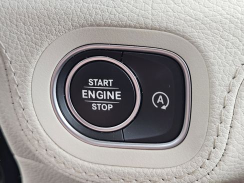 Certified 2021 Mercedes-Benz GLE 450 4MATIC image 22