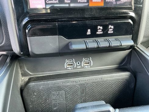 Used 2025 RAM 1500 Big Horn AWD/4WD image 21