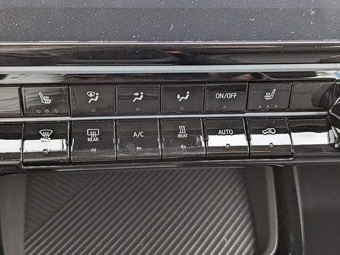 New 2027 Chevrolet Bolt LT FWD image 23