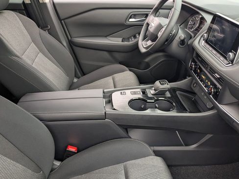 New 2026 Nissan Rogue SV image 29