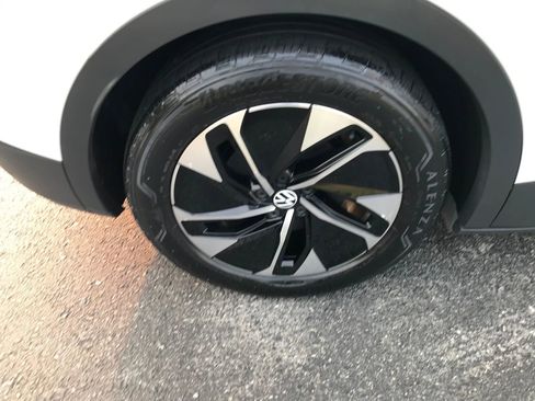 Used 2021 Volkswagen ID.4 Pro S w/ ID.4 Protection Package (IPT) image 90