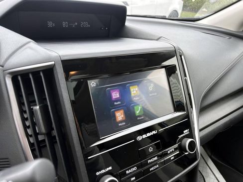 Used 2018 Subaru Crosstrek 2.0i Premium image 20