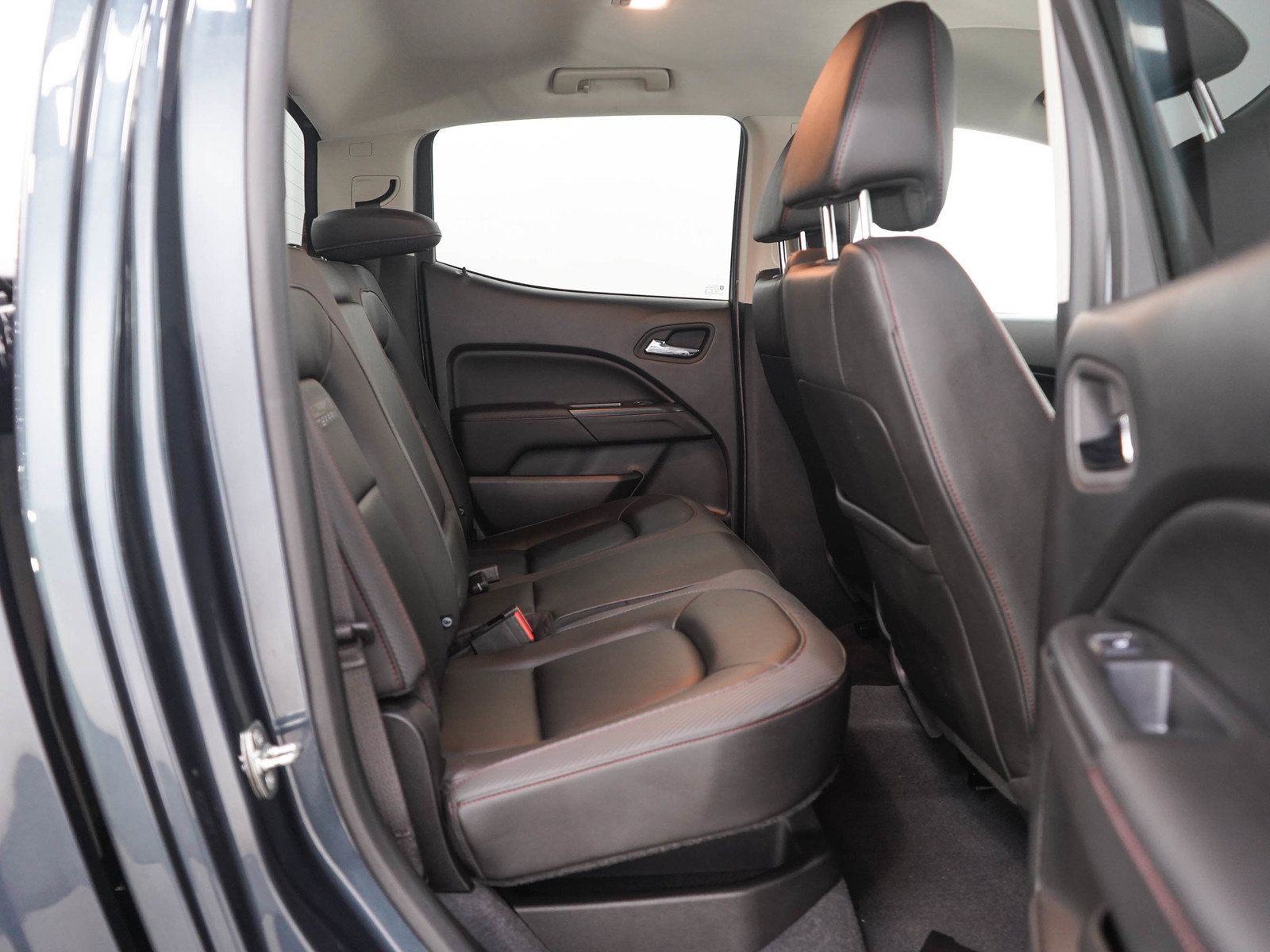 Used 2020 GMC Canyon All Terrain w/ Trailering Package AWD/4WD image 12