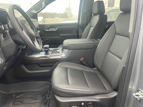 New 2026 GMC Sierra 1500 Elevation w/ Elevation Premium Package AWD/4WD image 19