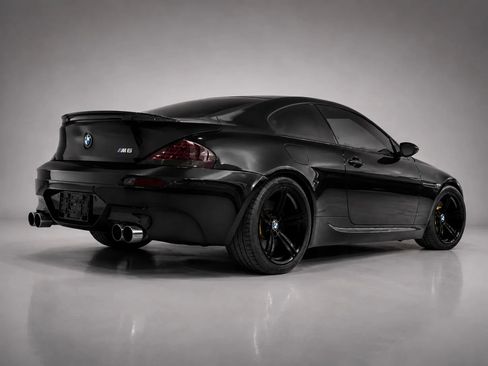 Used 2006 BMW M6 Coupe RWD image 3