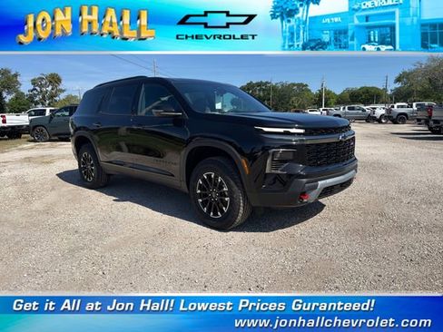 New 2026 Chevrolet Traverse Z71 w/ Driver Confidence Package AWD/4WD image 1