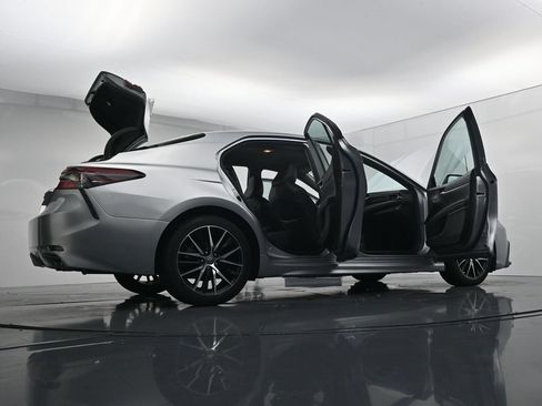 Used 2024 Toyota Camry SE FWD image 47